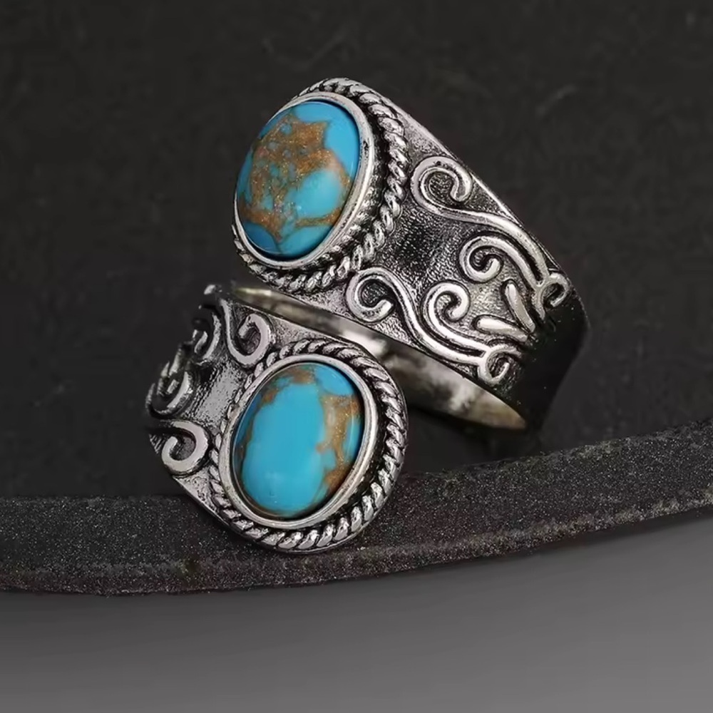 Vintage Turquoise Stone Silver Boho Style Ring - Picture 2 of 7